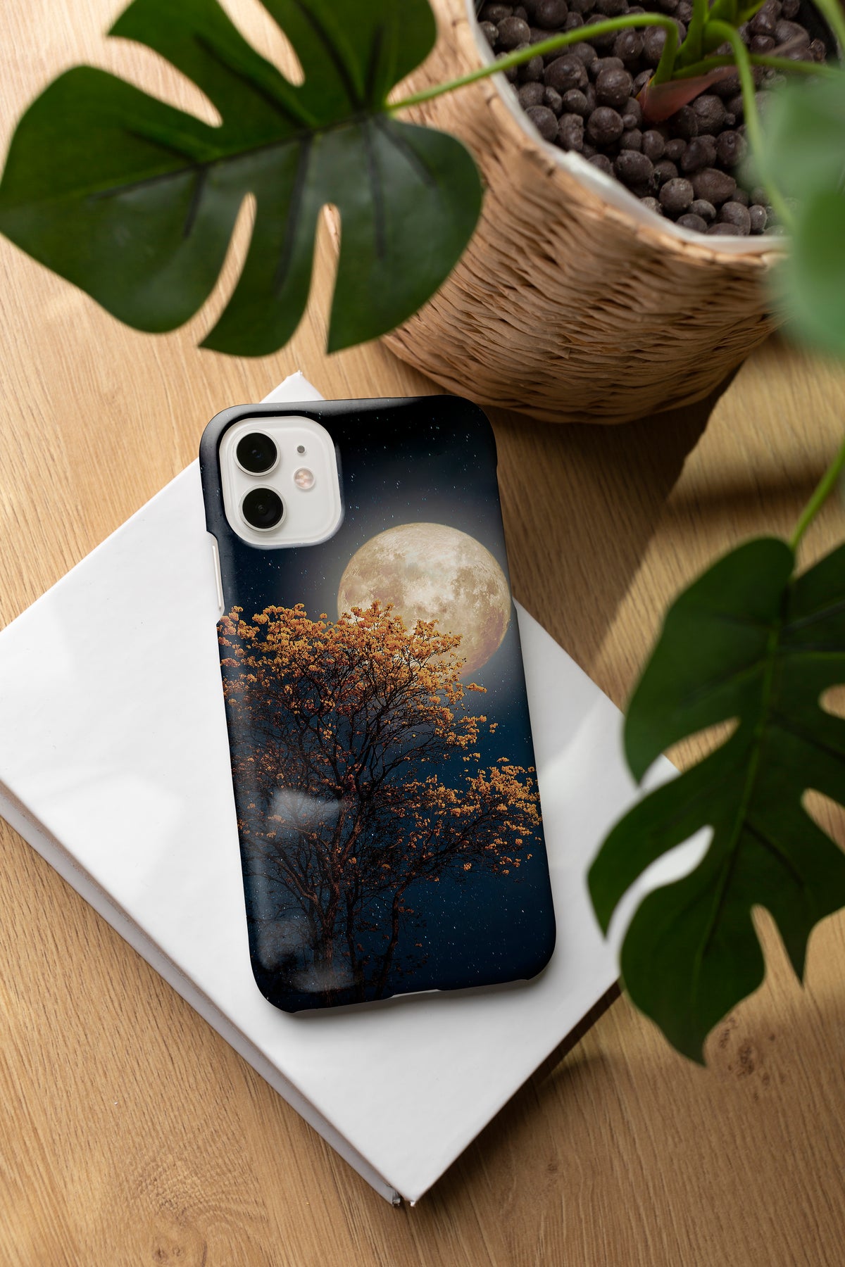 AD095 - Aesthetic Moon - Mobile Case
