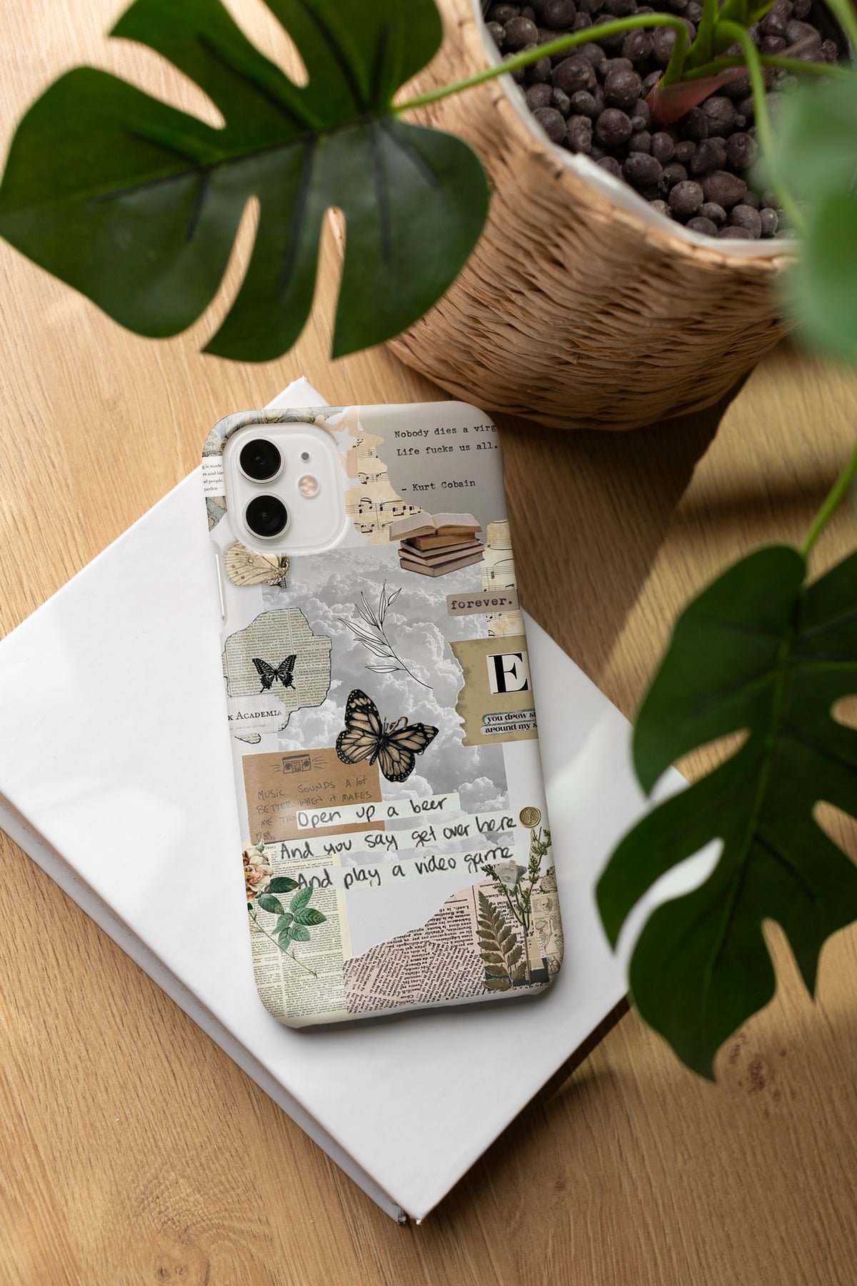 AD121 - Aesthetic Clouds - Mobile Case